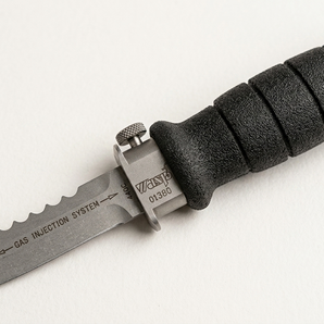 CO2 knives